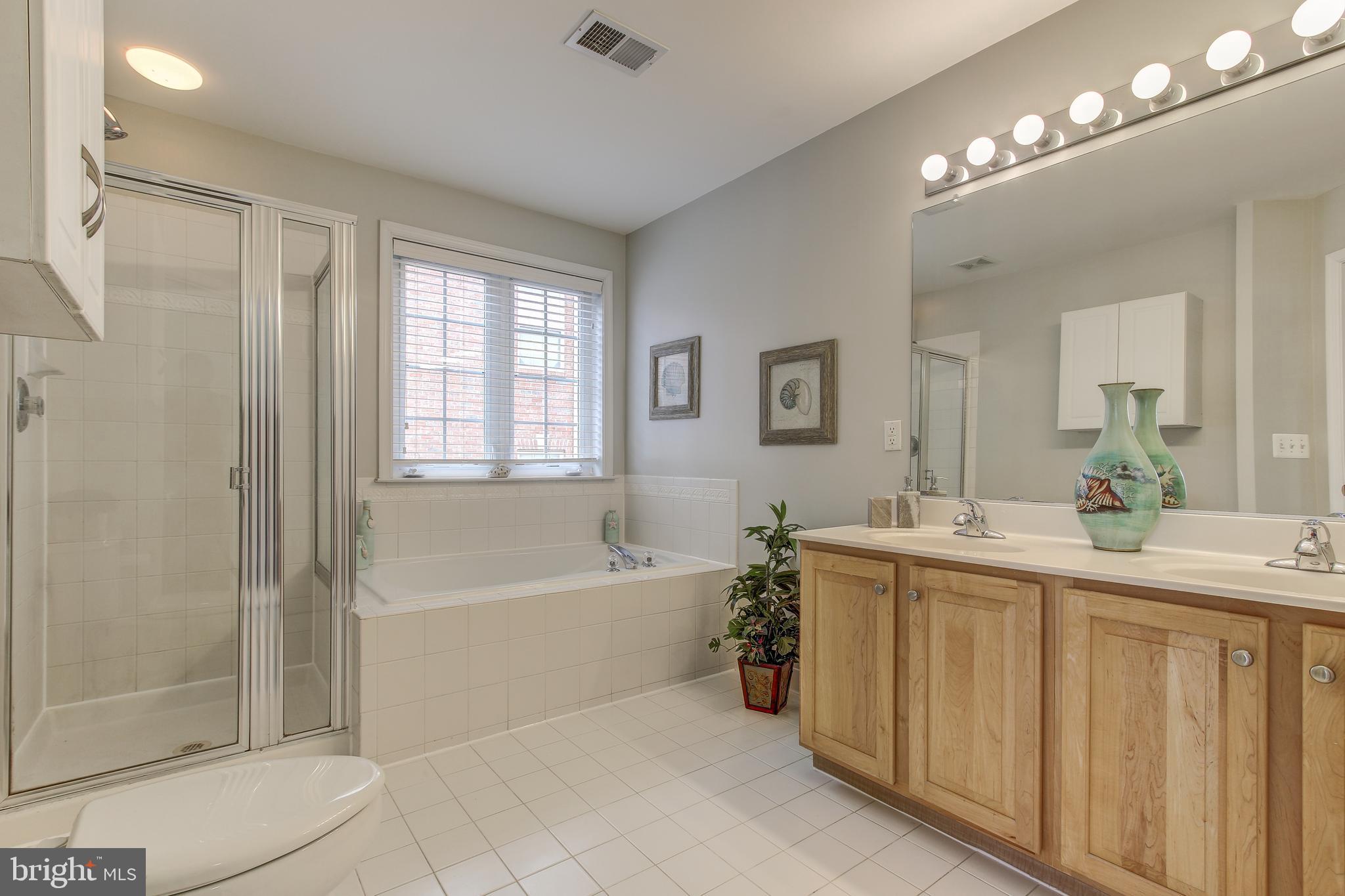 47831 Scotsborough Square Sterling, VA 20165 - Photo 23 of 37