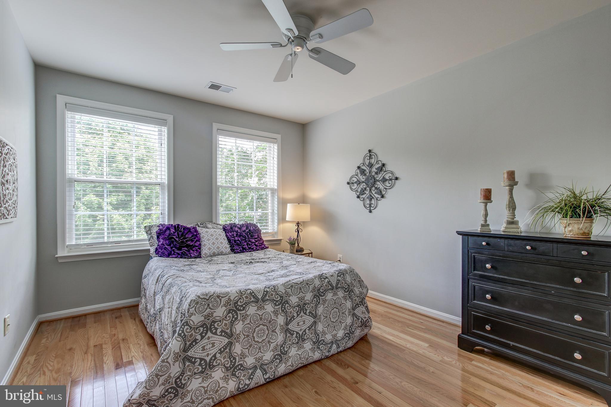 47831 Scotsborough Square Sterling, VA 20165 - Photo 25 of 37