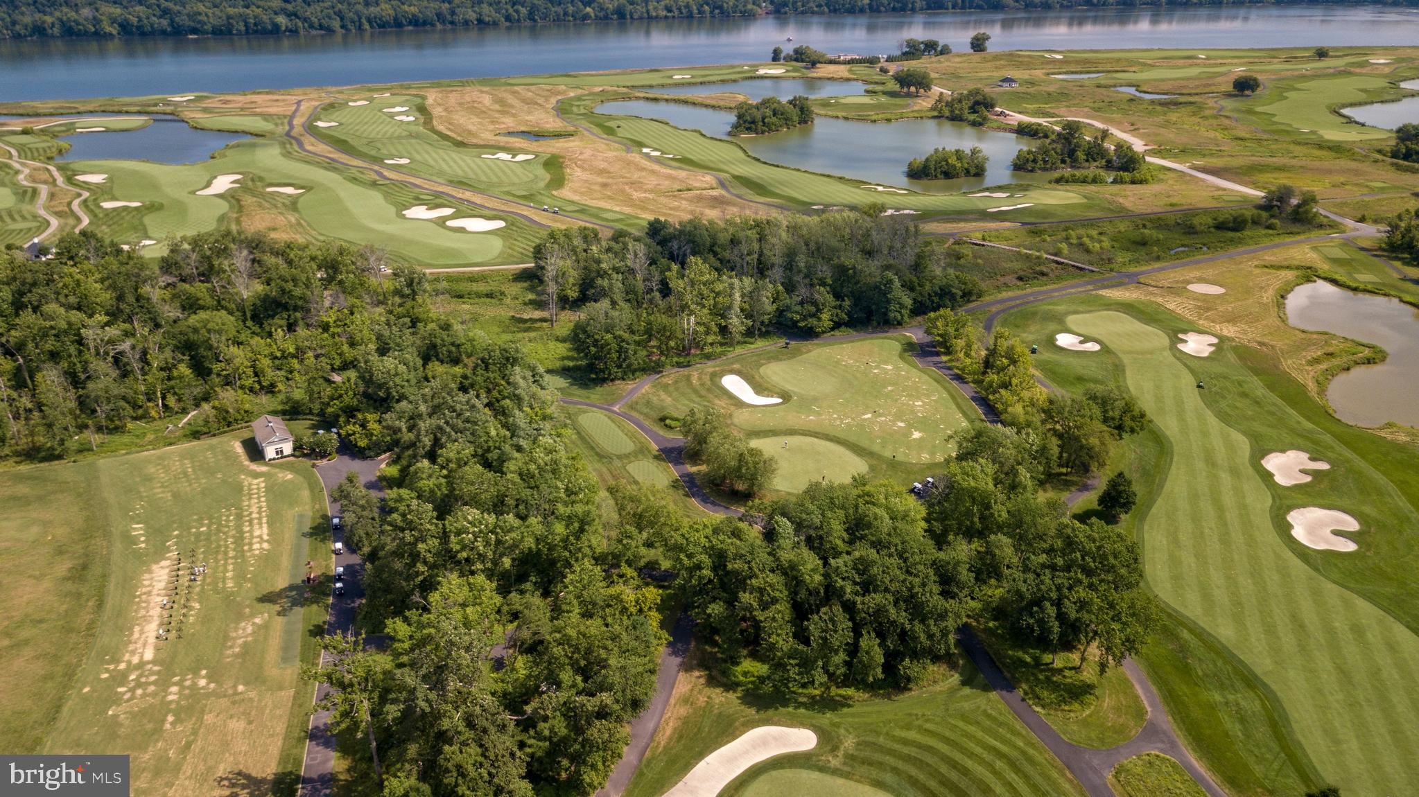 47831 Scotsborough Square Sterling, VA 20165 - Photo 35 of 37