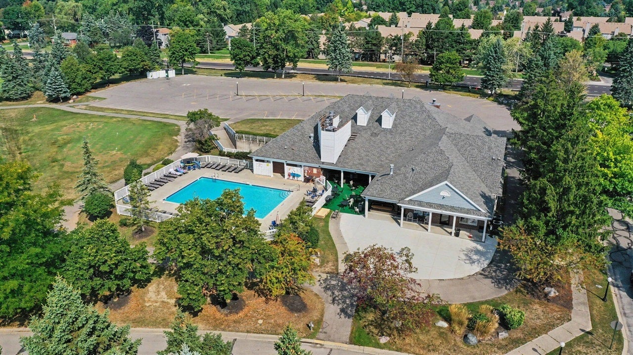 30897 Jasper Ridge Novi, MI 48377 - Photo 32 of 36 Gallery Image 32