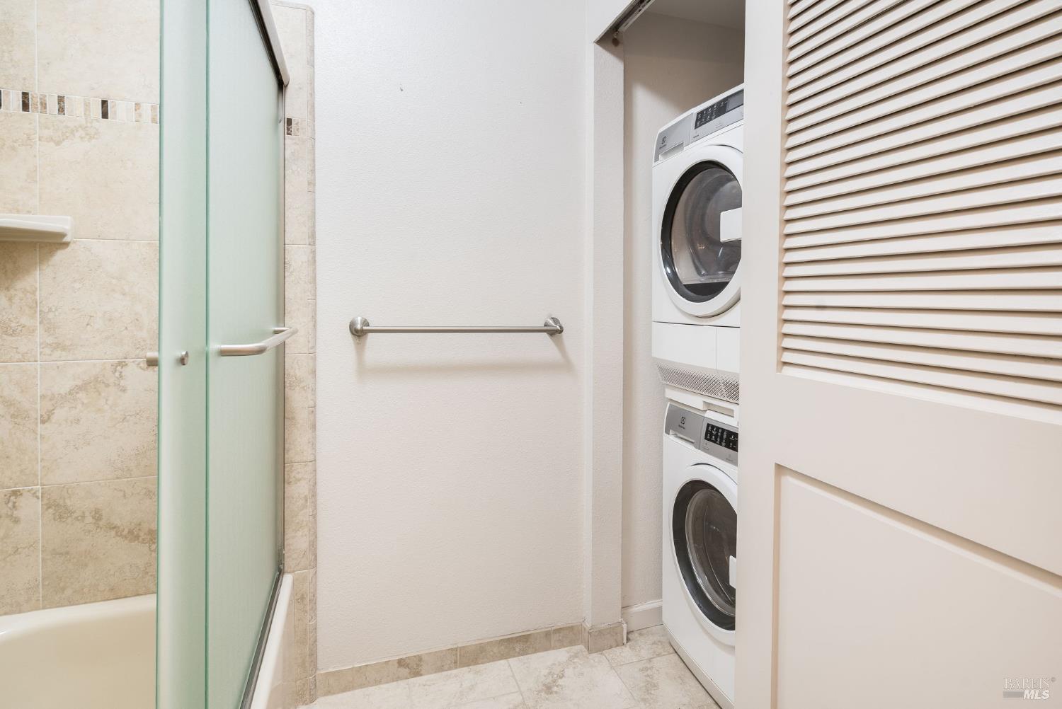 2322 Lakeview Drive Santa Rosa, CA 95405 - Photo 15 of 47 Laundry closet in second bathroom for ease of use.