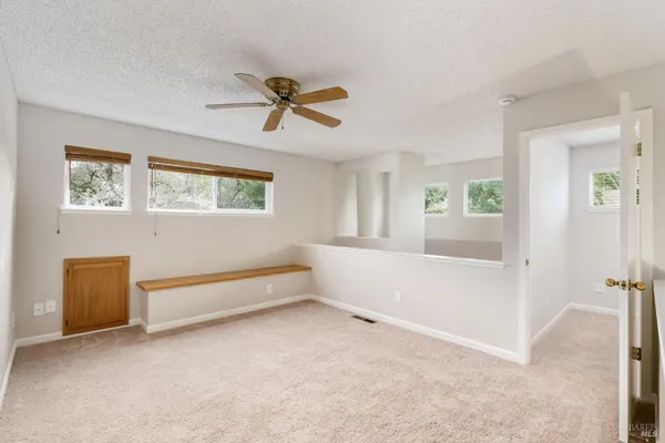 $690,000 | 2322 Lakeview Drive, Santa Rosa, CA 95405