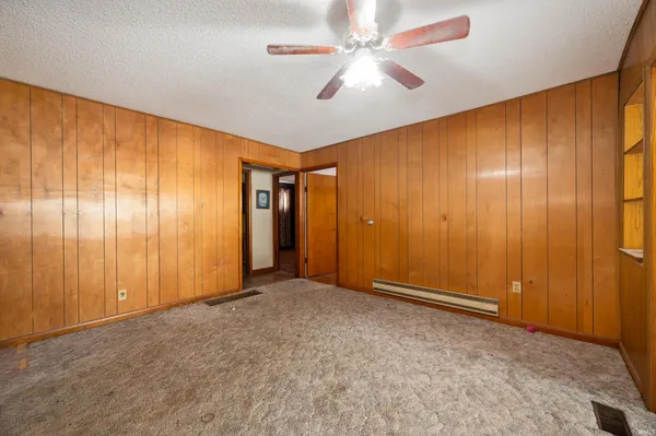 $93,000 | 5637 North County Road 900 East, Mooreland, IN 47360