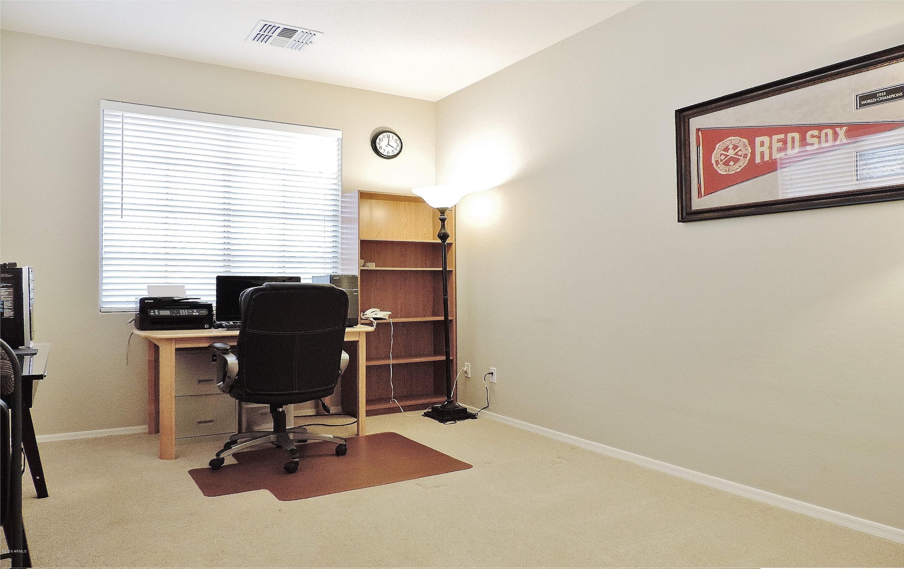 152 West Hawk Way Chandler, AZ 85286 - Photo 14 of 27 15 Office