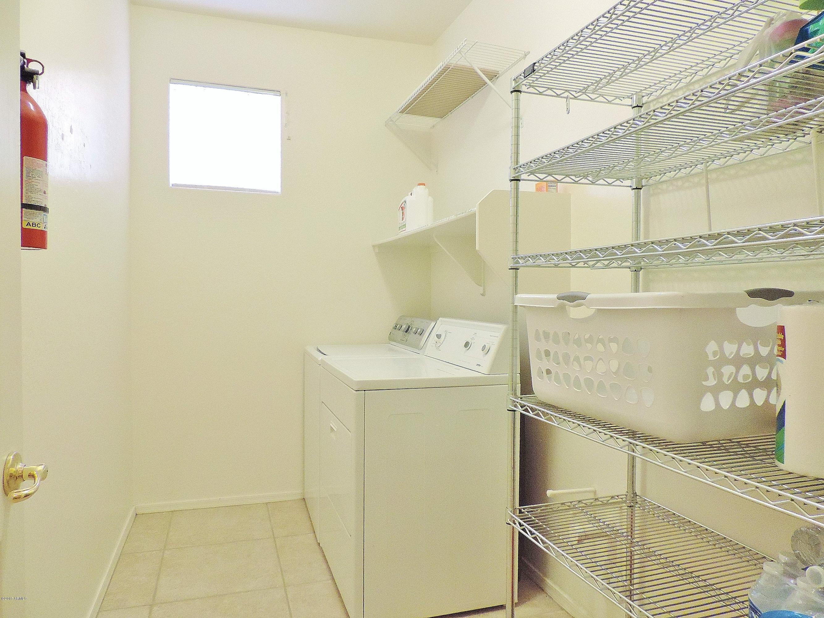 152 West Hawk Way Chandler, AZ 85286 - Photo 17 of 27 18 Huge Laundry