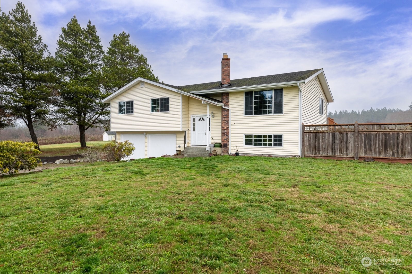 40184 State Rte 20 Oak Harbor, WA 98277 - Photo 1 of 40 Gallery Image 1