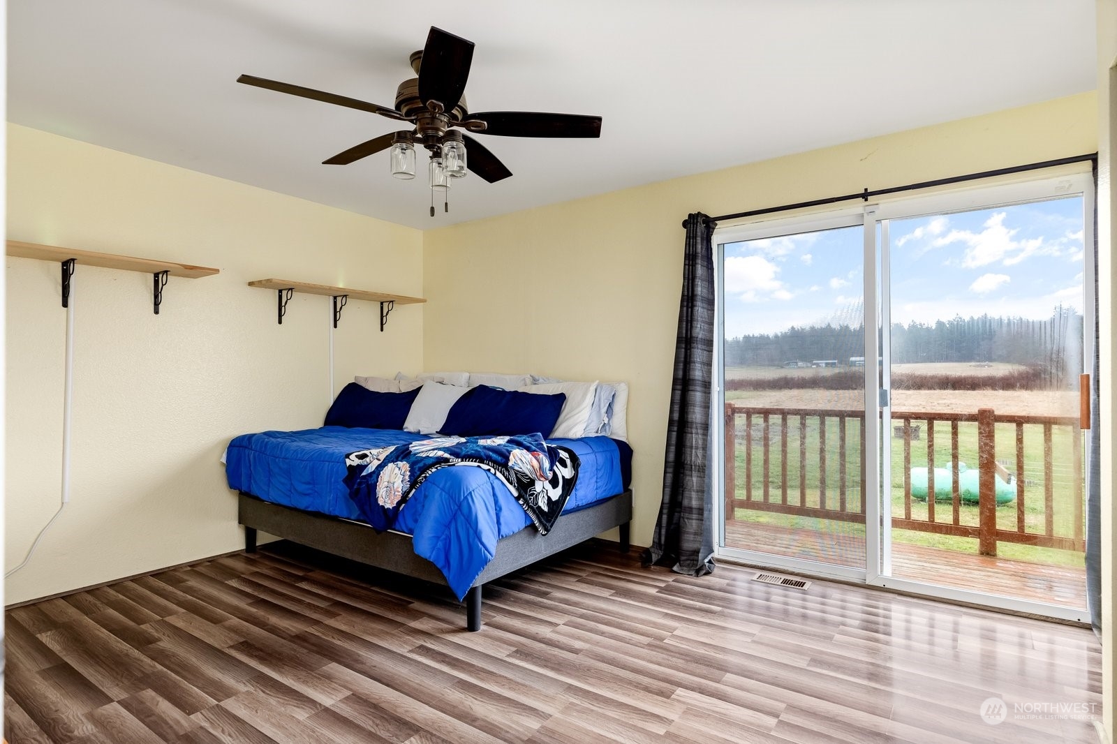 40184 State Rte 20 Oak Harbor, WA 98277 - Photo 19 of 40 Gallery Image 19