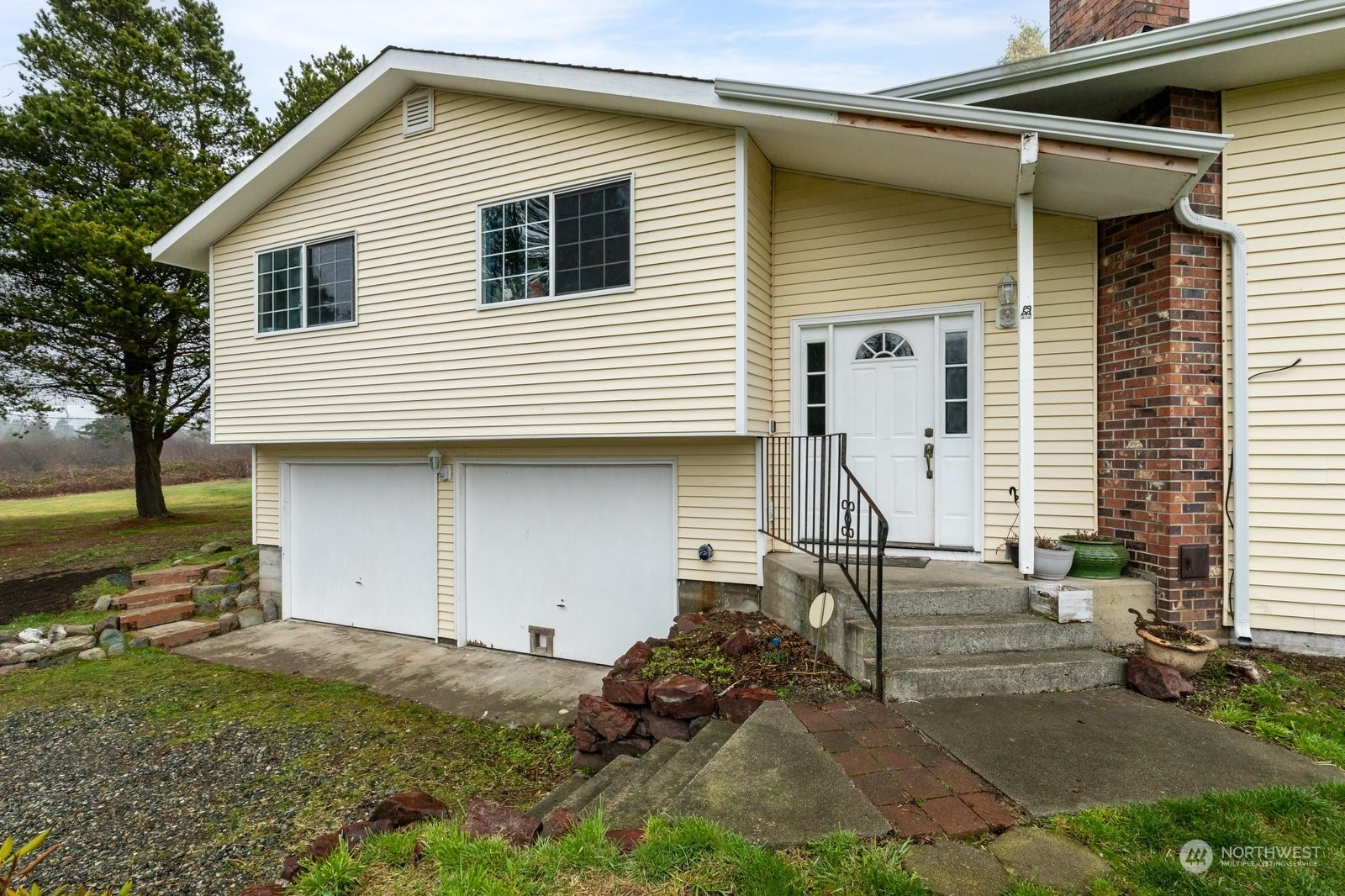 40184 State Rte 20 Oak Harbor, WA 98277 - Photo 2 of 40 Gallery Image 2