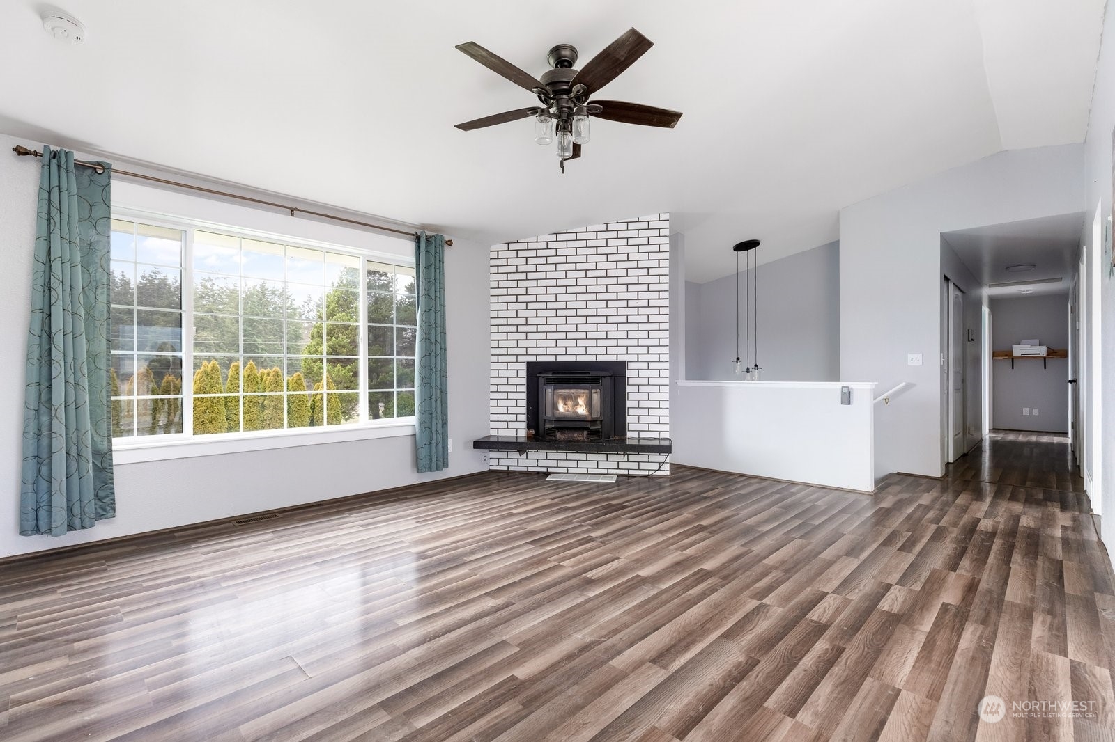 40184 State Rte 20 Oak Harbor, WA 98277 - Photo 5 of 40 Gallery Image 5