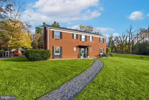 $625,000 | 30 Highland Drive, Millersville, MD 21108