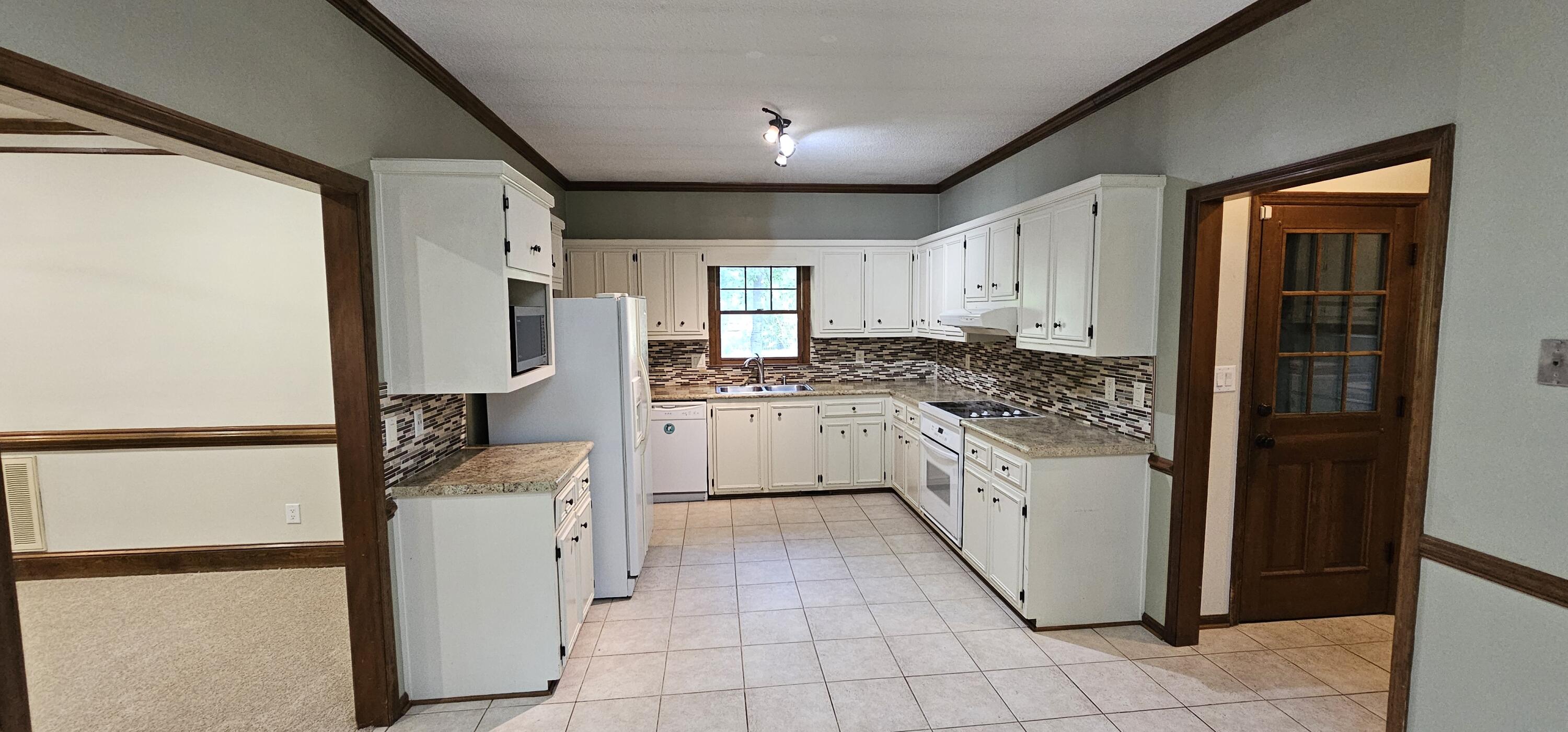 812 Cape Cod Court Evans, GA 30809 - Photo 11 of 46 20250625_083039