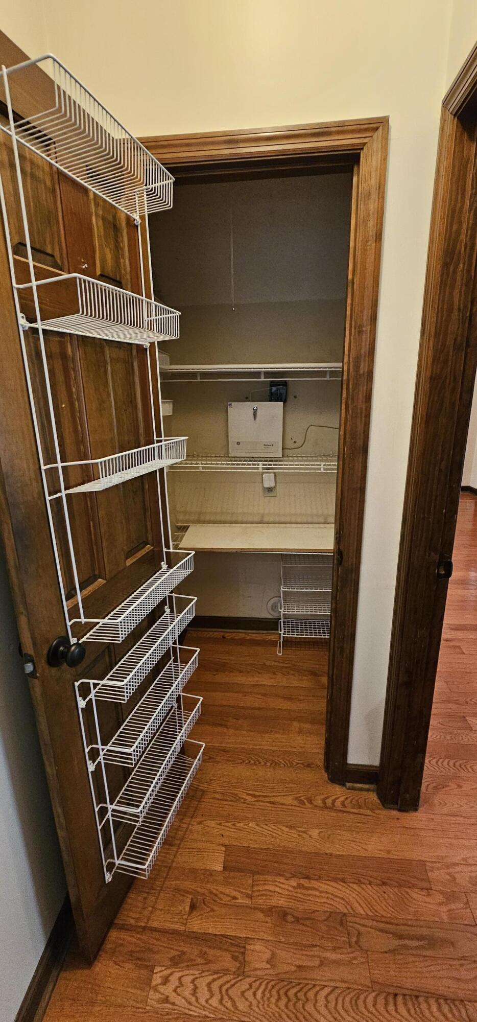 812 Cape Cod Court Evans, GA 30809 - Photo 15 of 46 Custom Pantry