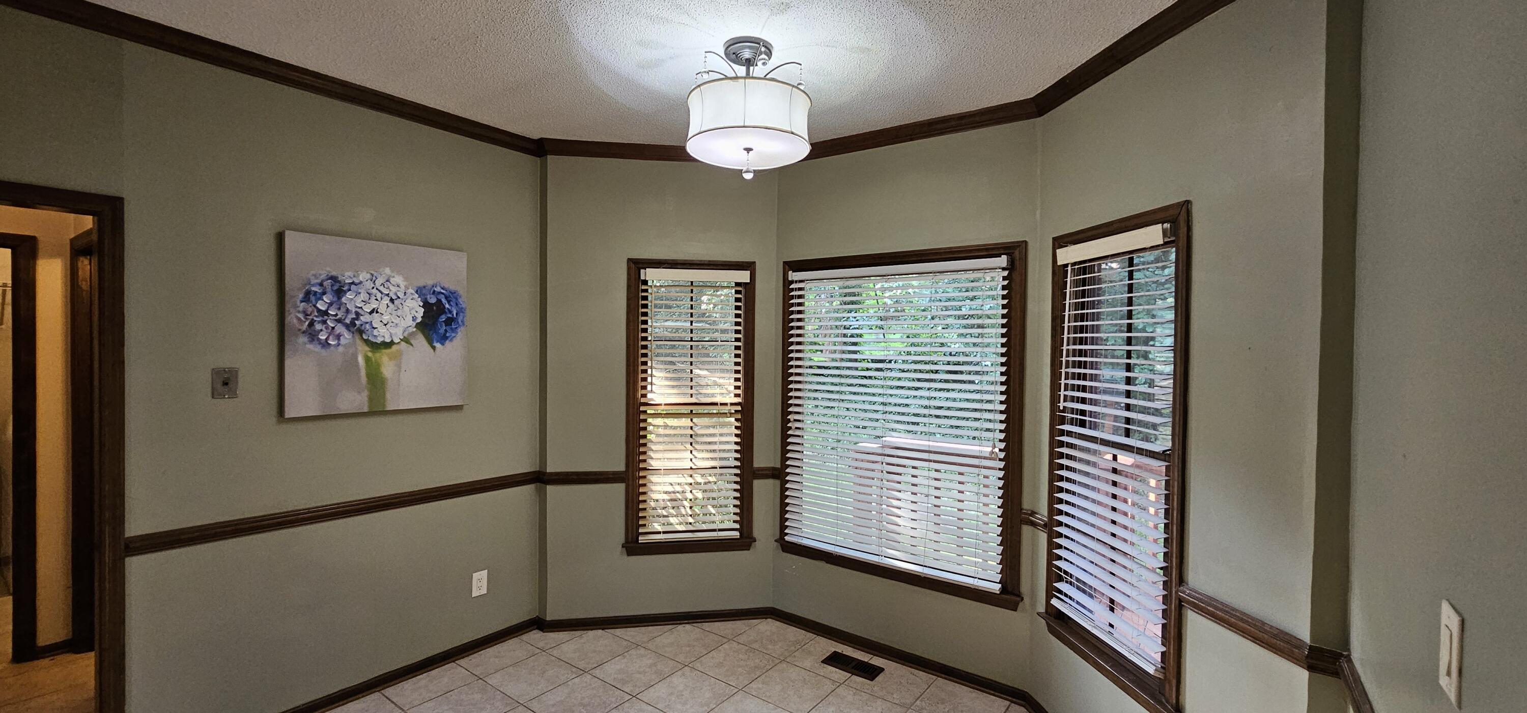 812 Cape Cod Court Evans, GA 30809 - Photo 10 of 46 Breakfast area