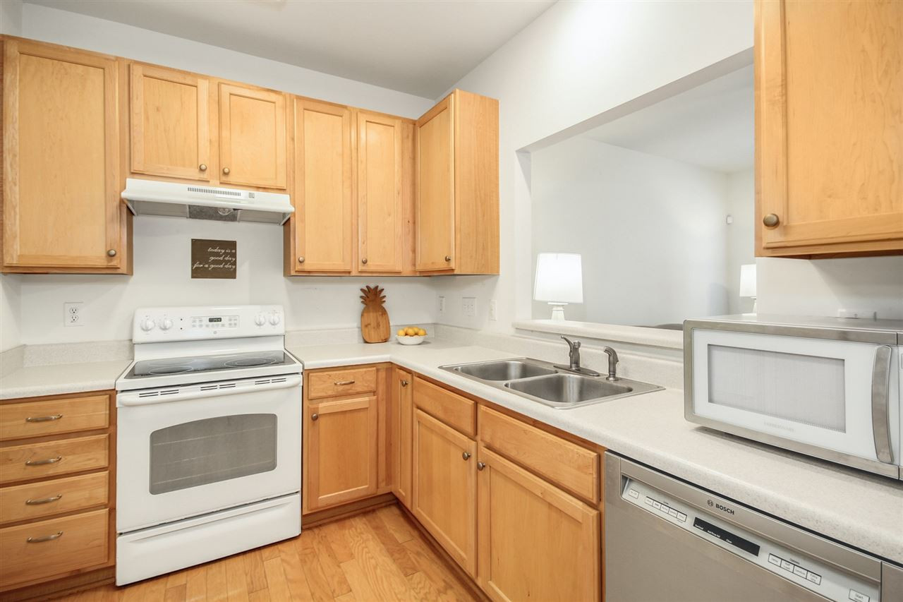 8211 Martello Lane Raleigh, NC 27613 - Photo 5 of 16 Photo 5