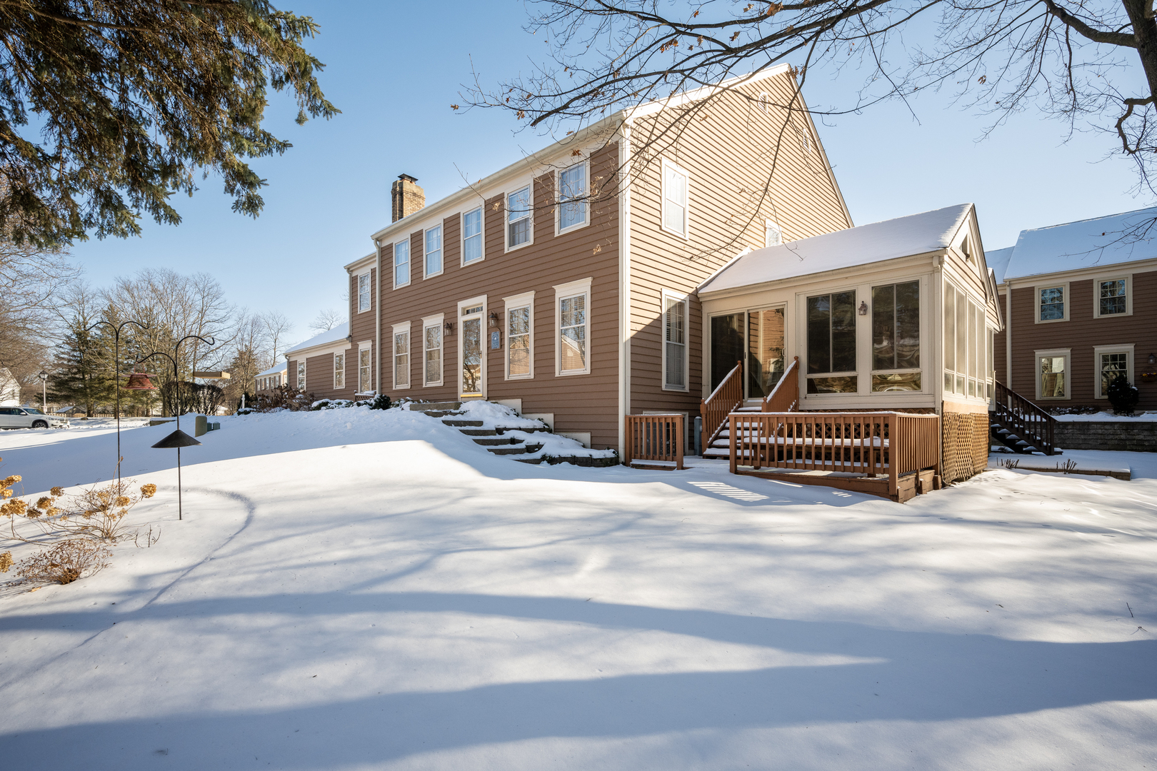 1564 Stonebridge Trail Wheaton, IL 60189 - Photo 2 of 24