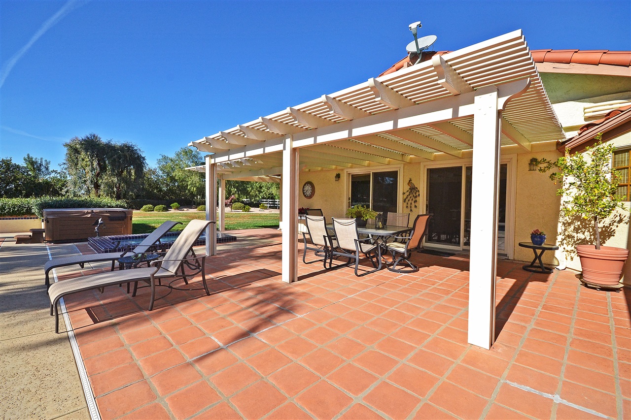 28240 Queensbridge Road Valley Center, CA 92082 - Photo 21 of 25 Gallery Image 21