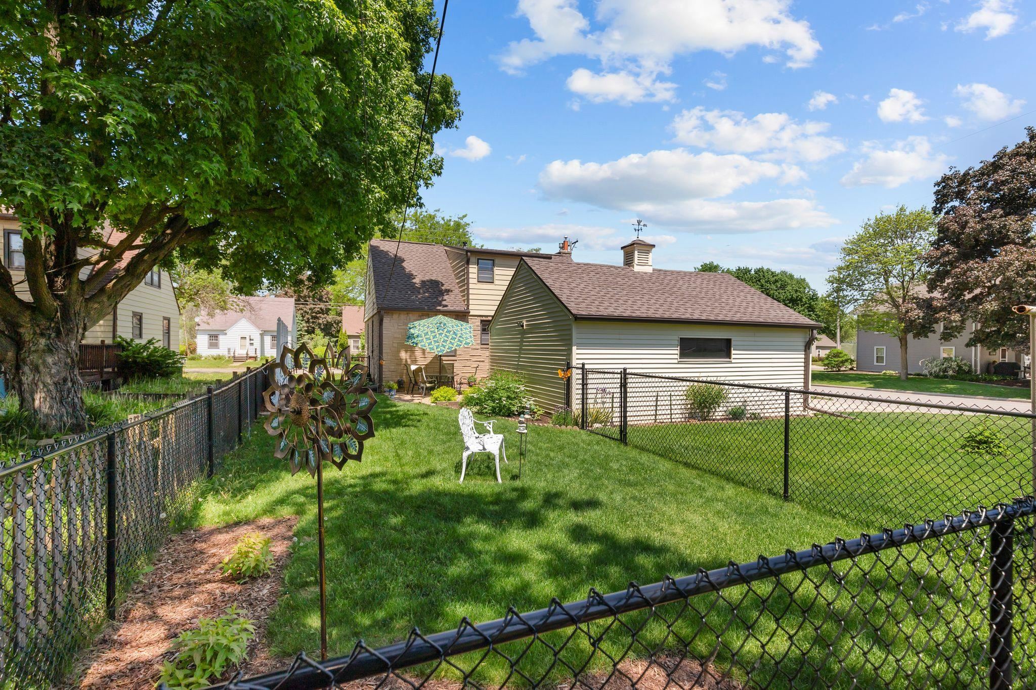 731 East Fremont Street Appleton, WI 54915 - Photo 37 of 54