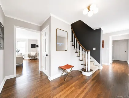 $2,795,000 | 124 Lincoln Avenue, Purchase, NY 10577