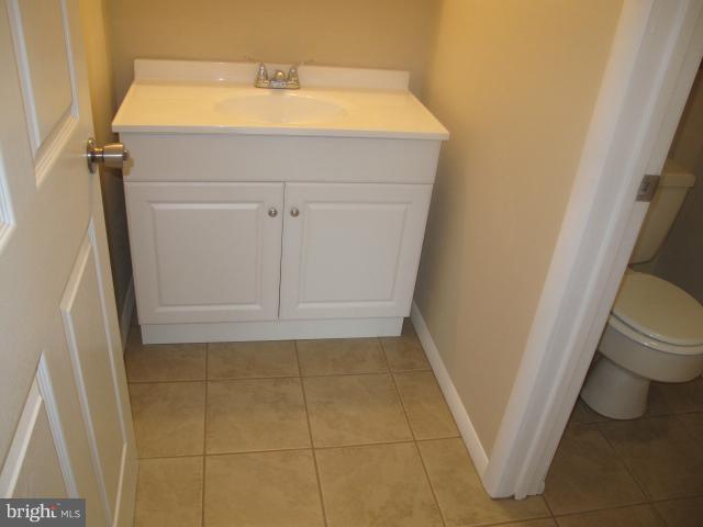 248 North Cottage Road Sterling, VA 20164 - Photo 12 of 15 Bath (Master)