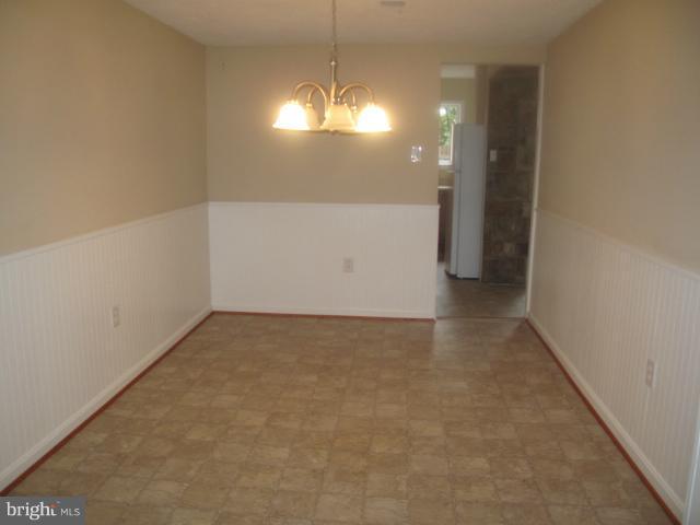 248 North Cottage Road Sterling, VA 20164 - Photo 7 of 15 Dining Room