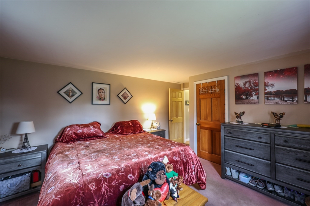 167 South Shelburne Road Greenfield, MA 01301 - Photo 15 of 40