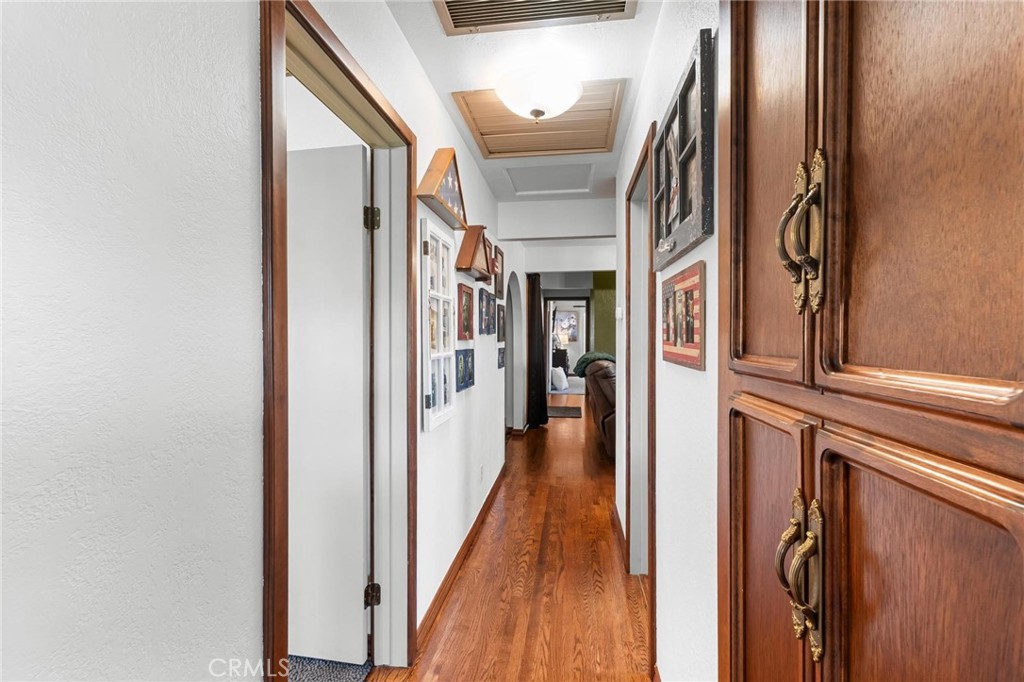 5545 Tower Riverside, CA 92506 - Photo 27 of 70
