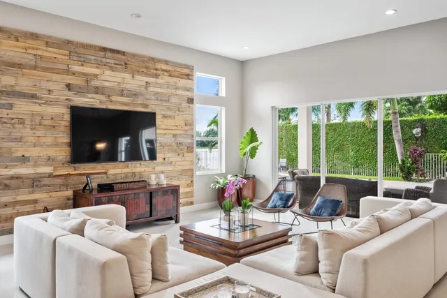 $16,000 | 11710 Paradise Cove Lane, Wellington, FL 33449