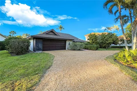 $799,000 | 700 Bald Eagle Drive, Unit 37, Naples, FL 34105