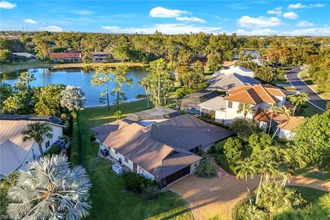 $799,000 | 700 Bald Eagle Drive, Unit 37, Naples, FL 34105