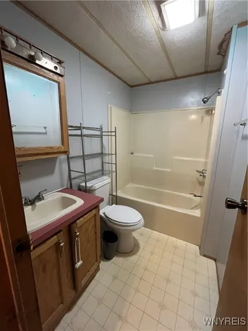 $79,900 | 5746 Humphrey Road, Great Valley, NY 14741