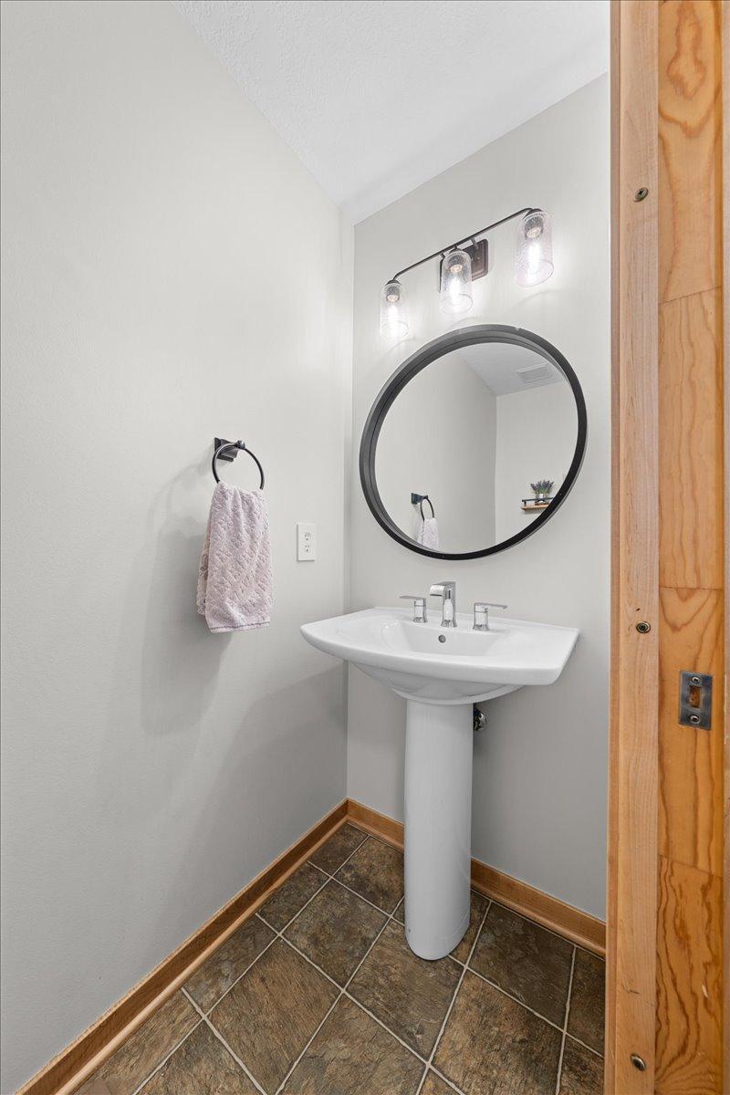 1708 Stonepine Circle Hudson, WI 54016 - Photo 22 of 54