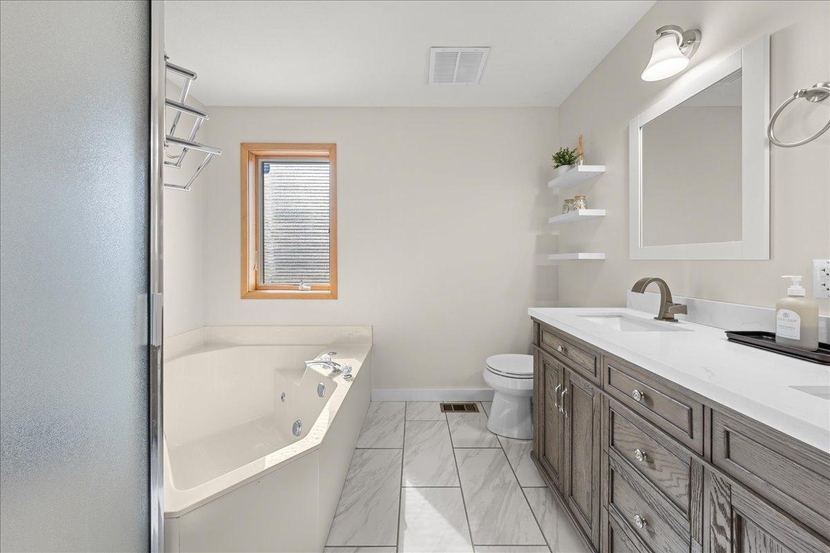 1708 Stonepine Circle Hudson, WI 54016 - Photo 30 of 54