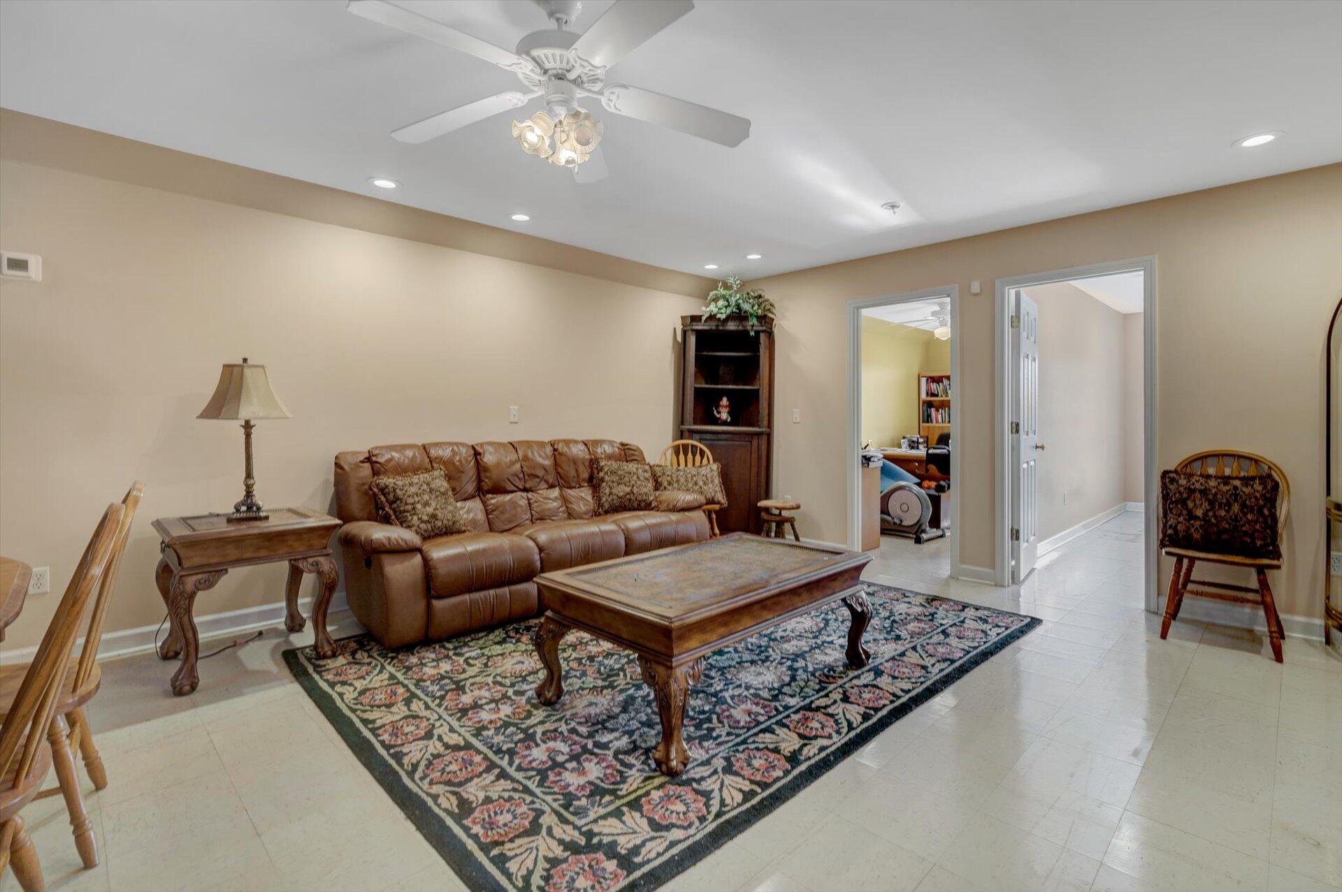 1035 Northridge Road Hardy, VA 24101 - Photo 49 of 63 49-112320210051