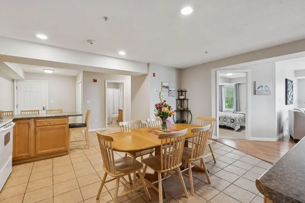 $625,000 | 170 East Grand Avenue, Unit 8, Old Orchard Beach, ME 04064