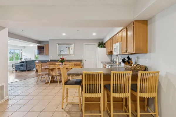 $625,000 | 170 East Grand Avenue, Unit 8, Old Orchard Beach, ME 04064