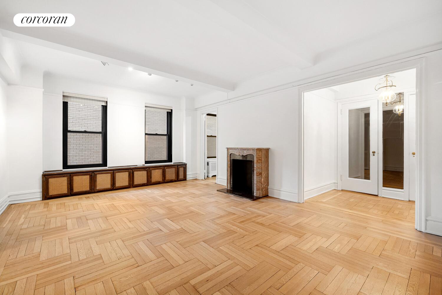 30 Beekman Place, Unit 2B Manhattan, NY 10022 - Photo 4 of 18