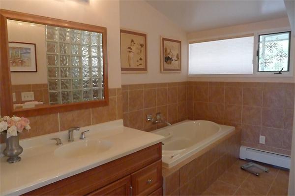 150 Lakeshore Road Boxford, MA 01921 - Photo 13 of 26 Gallery Image 13