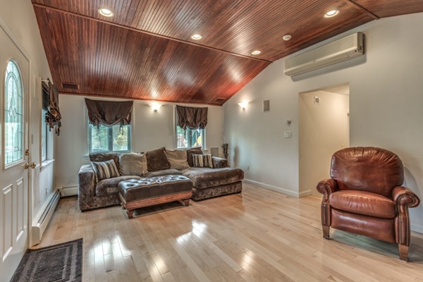 3 Michaels Road Lynnfield, MA 01940 - Photo 25 of 30 Gallery Image 25