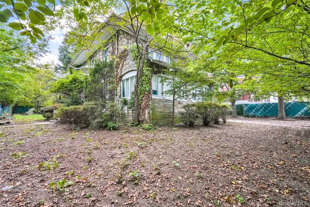 $2,700,000 | 81-26 Austin Street | Kew Gardens