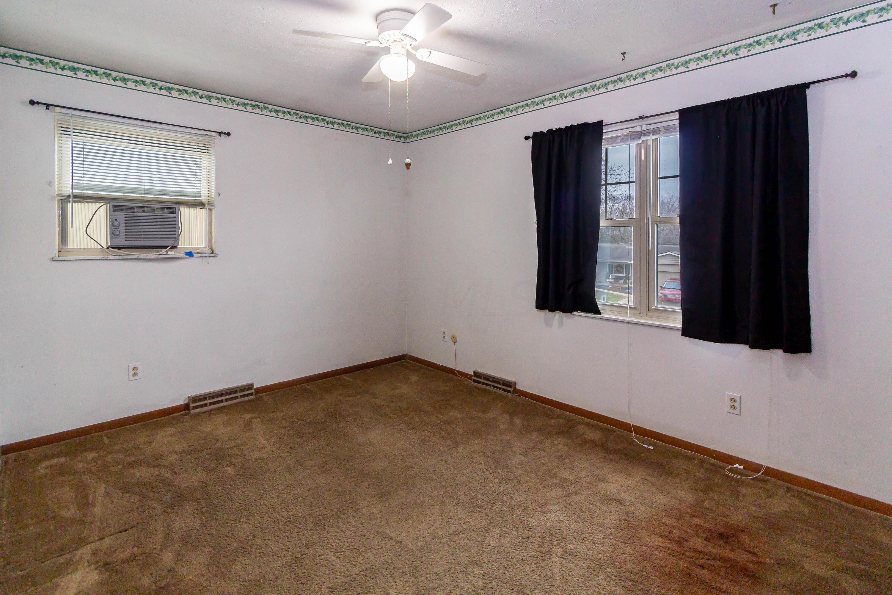 5575 Rockport Road Columbus, OH 43235 - Photo 14 of 28 5575 Rockport rd (14)