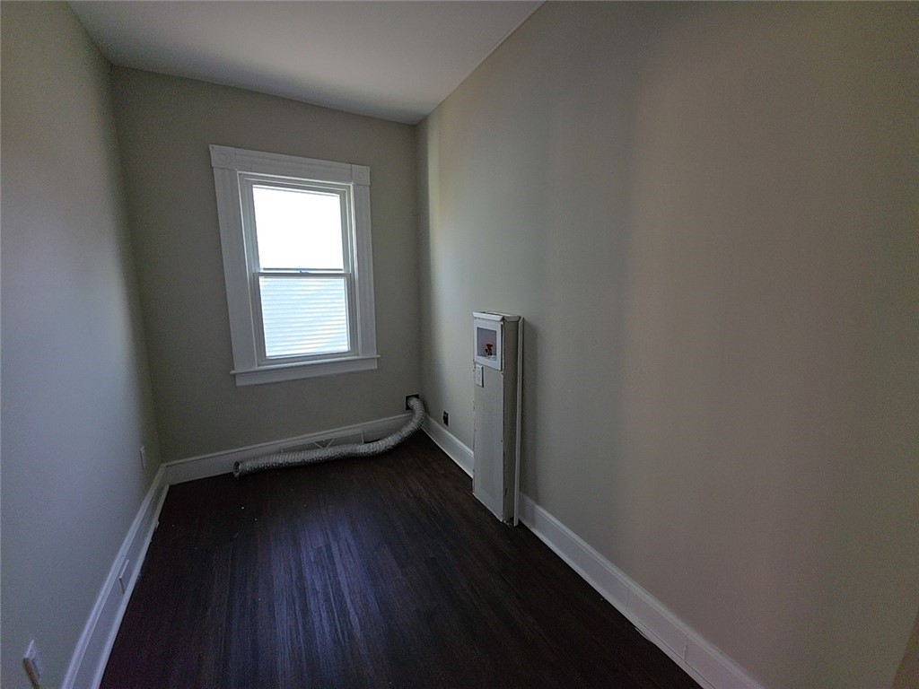 454 Riverside Avenue Elmira, NY 14904 - Photo 15 of 25