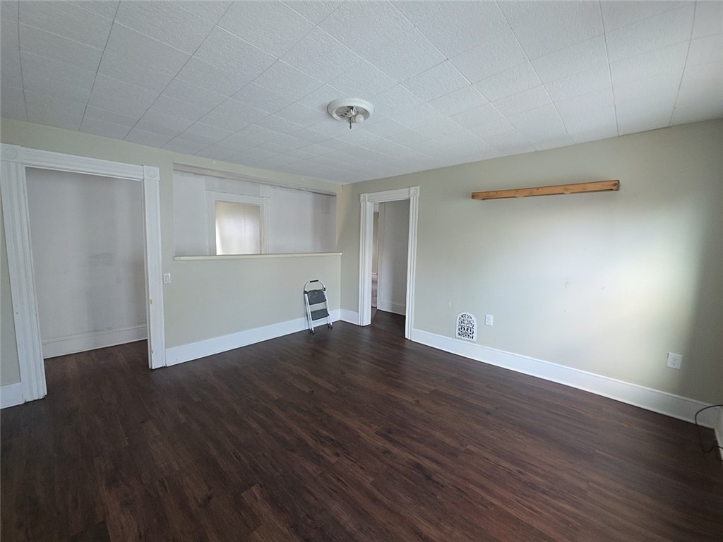 454 Riverside Avenue Elmira, NY 14904 - Photo 7 of 25