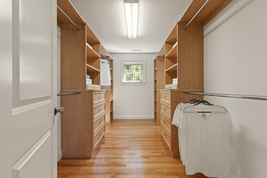 78 School Street Lexington, MA 02421 - Photo 21 of 35 Gallery Image 21