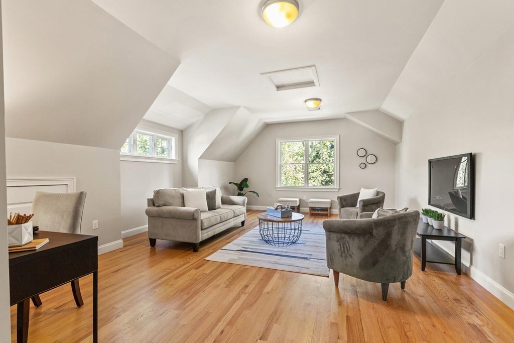 78 School Street Lexington, MA 02421 - Photo 24 of 35 Gallery Image 24
