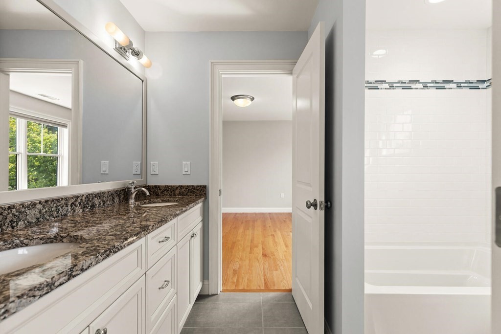 78 School Street Lexington, MA 02421 - Photo 30 of 35 Gallery Image 30