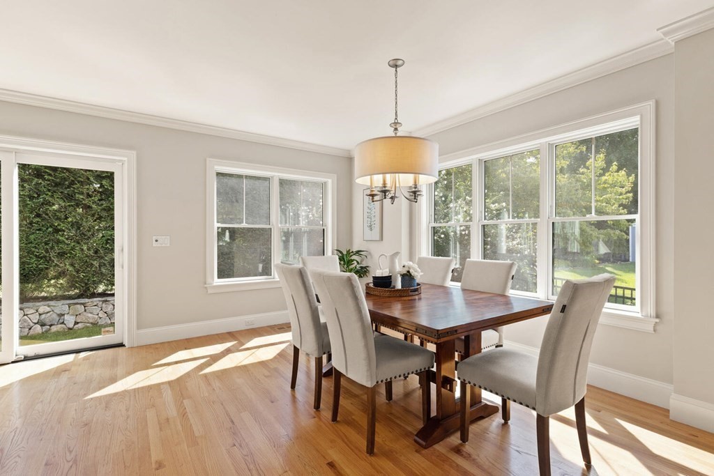 78 School Street Lexington, MA 02421 - Photo 8 of 35 Gallery Image 8