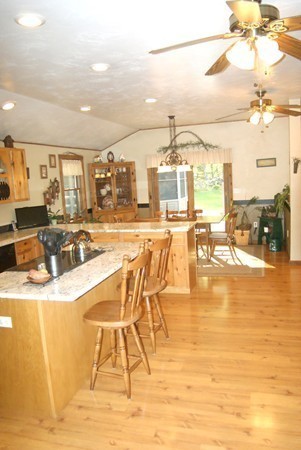 73 A F Putnam Road Charlton, MA 01507 - Photo 11 of 30 Gallery Image 11