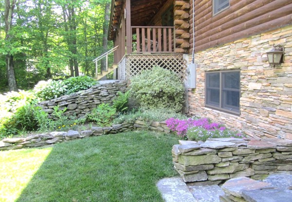 73 A F Putnam Road Charlton, MA 01507 - Photo 3 of 30 Gallery Image 3