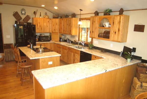 73 A F Putnam Road Charlton, MA 01507 - Photo 10 of 30 Gallery Image 10