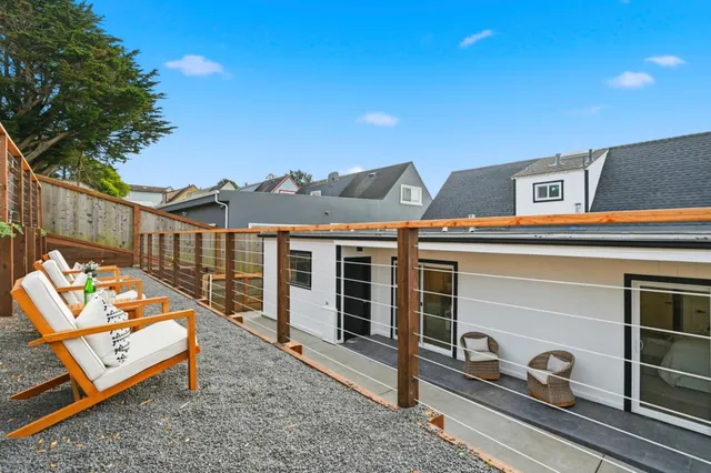 $1,098,000 | 459 Heathcliff Drive, Pacifica, CA 94044
